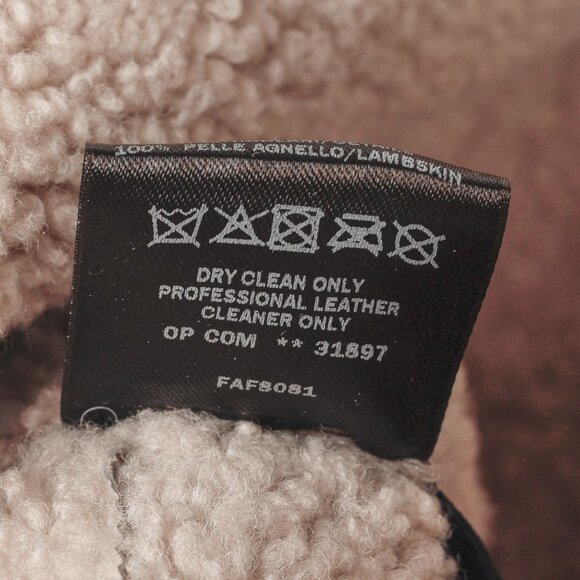 Loro Piana Ecru Lambskin Cropped Shearling Jacket - Picture 11 of 12